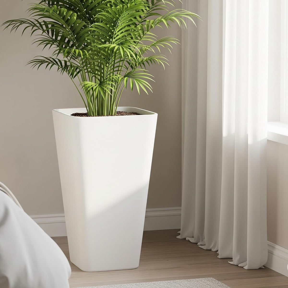 Worth Garden 20" White Plant Pots Tall Flower Pots Set of 2 Planters